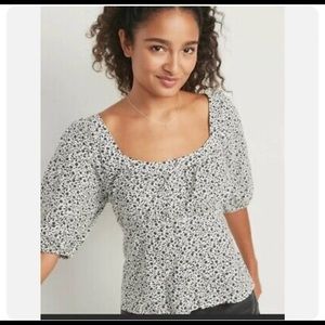 Old Navy Plus Size Floral Smocked Puff Sleeve Button Down Top